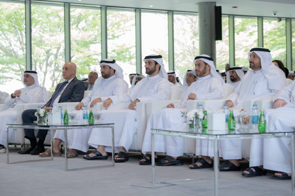 Sultan bin Ahmed attends Tamayuz graduation